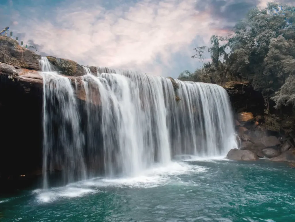 DINGMANS FALLS